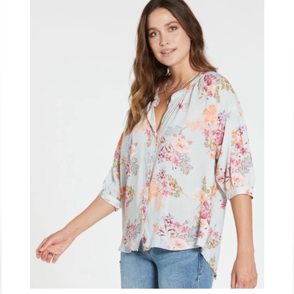 Dear John Audrey Spring in Bloom Blouse | Medium | Grey/ Pink - Picture 2 of 13